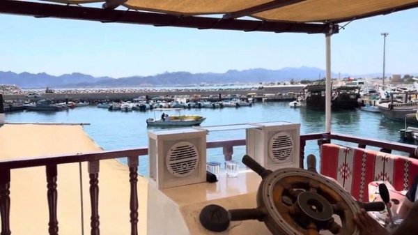 Из эмирата Аджман в Оман на экскурсию, поплавать в Ома?