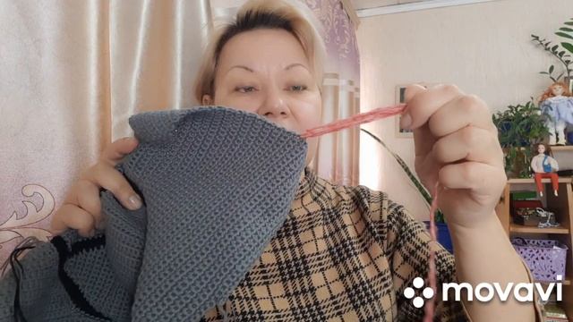 вязальный влог 12. С 25.03. по 4.04.23. Кардиган, носки, корсет и мяч. смотреть онлайн