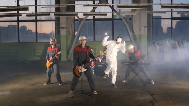 COSMOCATS - Уикенд у Дьявола (fun Video)