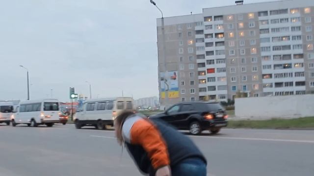 парень красиво поздравил свою девушку с др смотреть онлайн