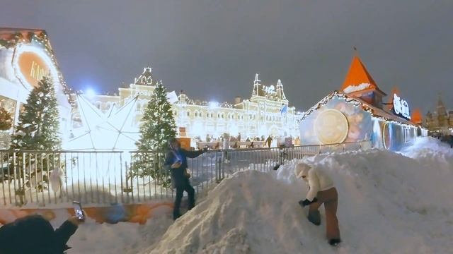 Прогулка по красивой заснеженной Москве смотреть онлайн