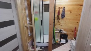 ПОДКЛЮЧЕНИЕ ВОДЫ В ЧАСТНОМ ДОМЕ / УСТАНОВКА ДУШЕВОЙ КАБИНЫ