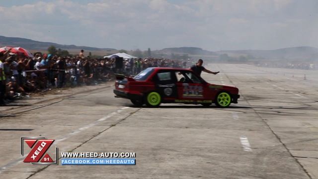 Тунинг шоу Божурище 2011 - Автомобилен тунинг и драг рейс смотреть онлайн