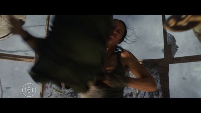 Лара Крофт Скобка+трейлер 15 сек смотреть онлайн