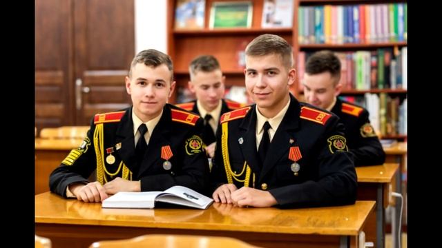 Суворовец, чекань свой гордый шаг! смотреть онлайн