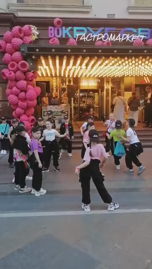 Никольская ул.(23.05.2025) 3 смотреть онлайн