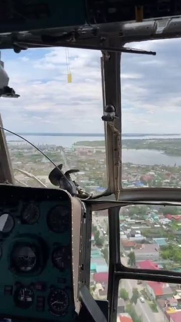 Вертолет, от первого лица / Наши птички / Полет на вертолете