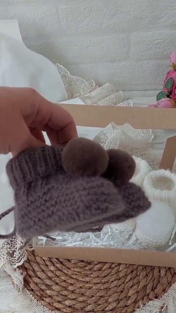 Нежные пинетки из пуха норки смотреть онлайн