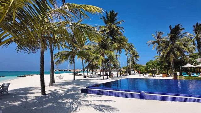 EMERALD MALDIVES 5*/Красивые виллы и Deluxe All Inclusive смотреть онлайн