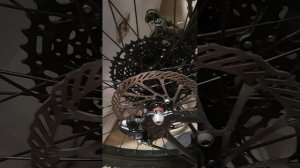 Покупка оси, вместо эксцентрика. И нюансы по установке