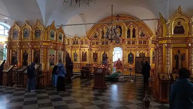 Поминовение усопших. Мч. Савина. Часы. Литургия. смотреть онлайн