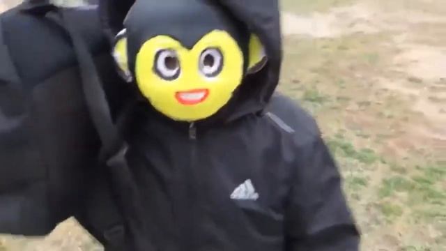 Тает хайп (ПАРОДИЯ НА ГРИБЫ -ТАЕТ ЛЁД.) [Official Video] смотреть онлайн