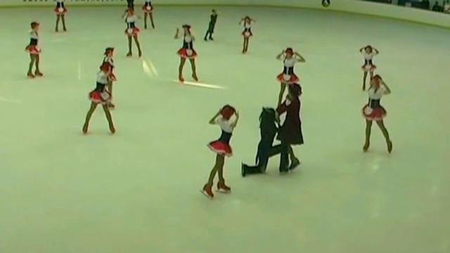 Красные шапки (МЕЧТА)- Ballet on ice «Penguins». Coupe of Moscow 2012 смотреть онлайн