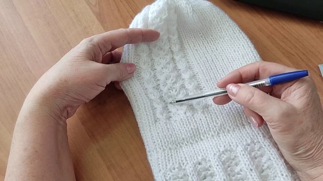 Шапка из Ангоры. Узор три из трёх. смотреть онлайн