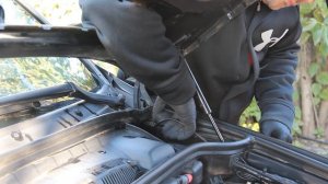 Как Открыть BMW при Разряженном Аккумуляторе. Что Делат