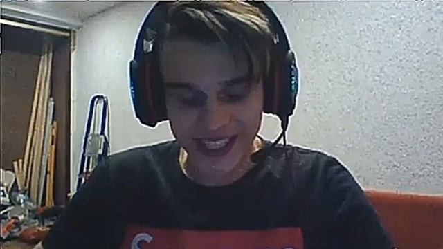 ЗАСТАВИЛ СИНЕГО БОЯ ФЛЕКСИТЬ НА СТРИМЕ | ДОНАЧУ 3К СИНЕМУ | По тихоньку перестаём депрессировать... смотреть онлайн