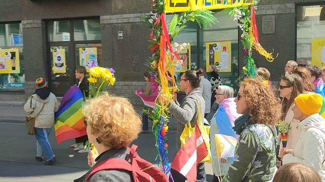 Латвия, Латвия продолжение парада смотреть онлайн