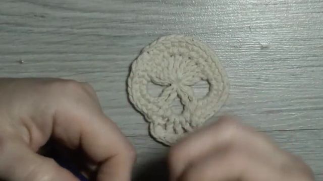 череп крючком. how to crochet black. смотреть онлайн