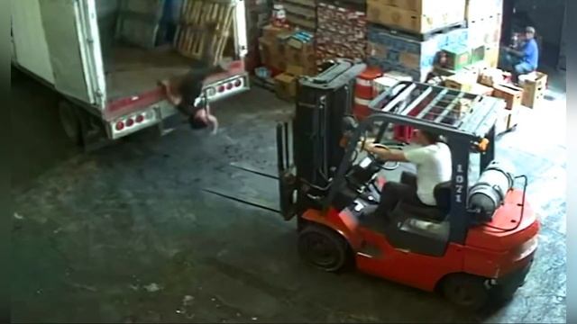 Я Бы и Сам Не Поверил, Но Это Видео Удалось Снять На Кам смотреть онлайн