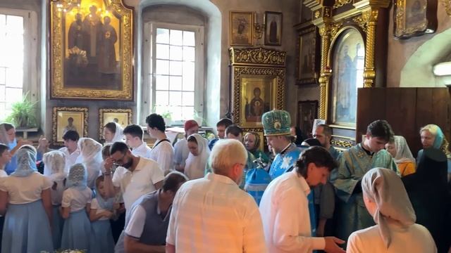 Чудо на Успение. Репортаж из Горицкого монастыря смотреть онлайн