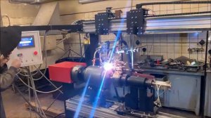 Установка для автоматической сварки воздушных баллонов (ресиверов) ТОМ-25