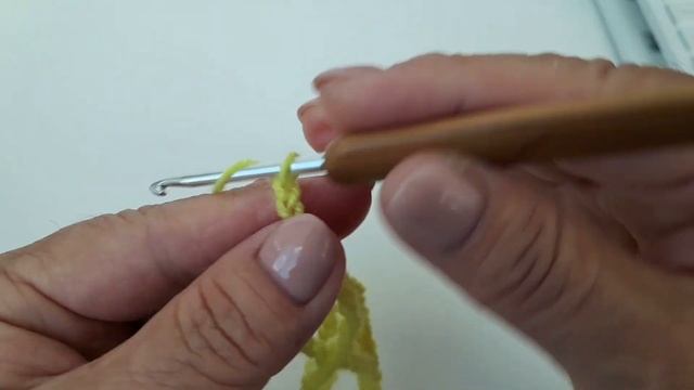 УЗОР СЕТКА КРЮЧКОМ ! САМЫЙ ПРОСТОЙ СПОСОБ ВЯЗАНИЯ для новичков .... смотреть онлайн