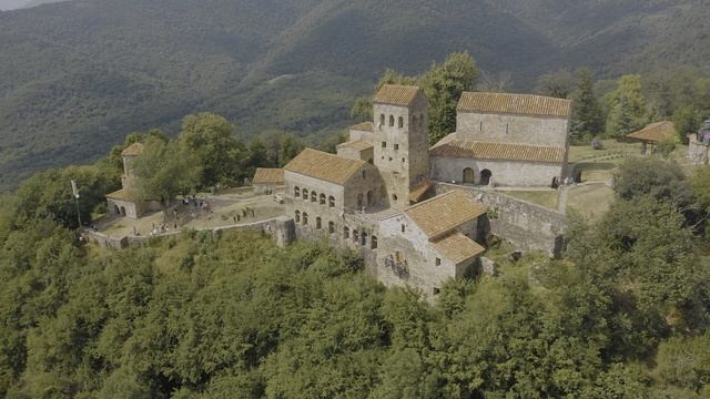 Fantastic Places in 4K 60FPS HDR Dolby Vision (4K Video) (2) смотреть онлайн