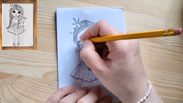 Как нарисовать Милую Девочку Принцессу с игрушкой Единорожкой?| Нарисуем Красивый рисунок карандашо смотреть онлайн