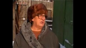 МИНУТ 5-10 ПЯТОГО В 4 УТРА! БАБКА ВЫДАЛА УГАР!