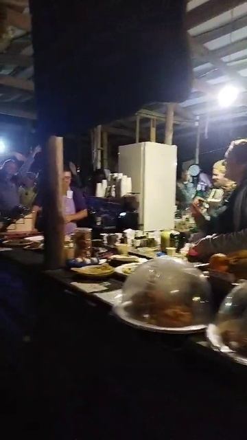 Степан Усач продаёт позитивно еду))) смотреть онлайн
