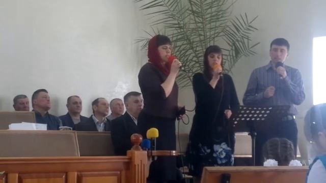 с. Хорів - Християнський спів - Нас всех рисует время_2019_ 04_14 смотреть онлайн