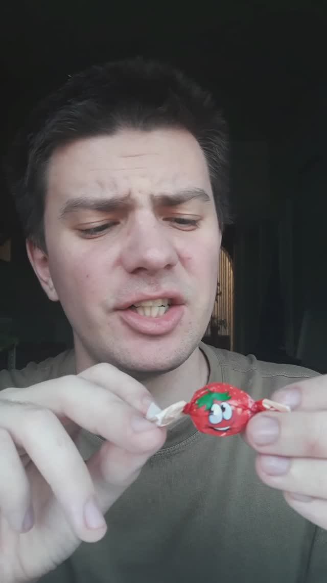 Конфета: "Живинка" (клубника с йогуртом) смотреть онлайн