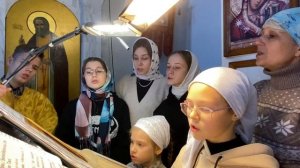 Тихий свет на маковце горе