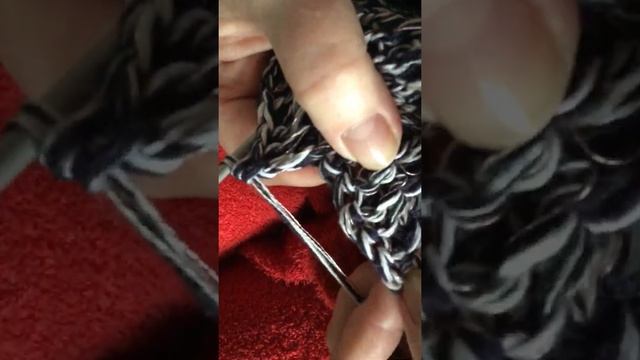 Полочки, пройма переда, крючком расчёт петель. The front of my crochet cardigan under arms . смотреть онлайн