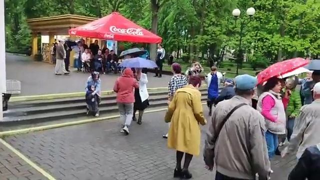 04.05.2025.☔🌧️👍Налетели вдруг дожди.В Гомельском парке. смотреть онлайн