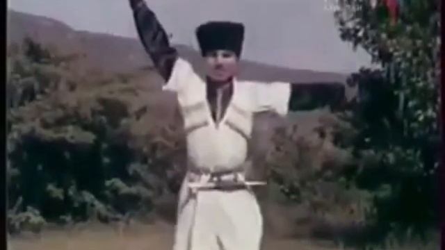 Лезгинский парный танец в фильме "В горах Дагестана" 197 смотреть онлайн