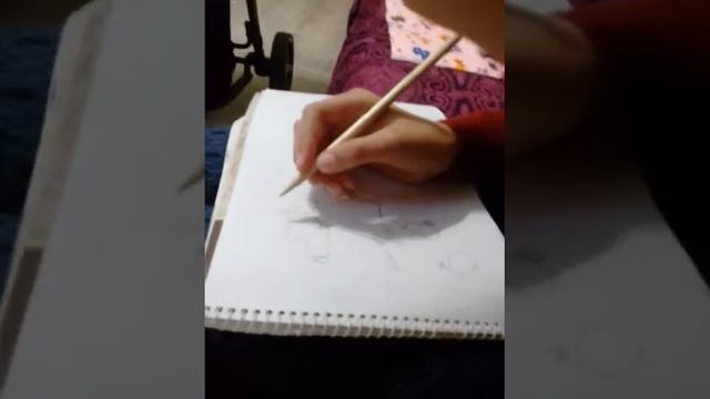 Рисуем закрытыми глазами Челлендж. Кто лучше нарисует. Часть1 смотреть онлайн