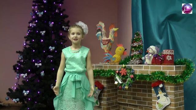 Анна Шарова - стих "В декабре..." ВС "АС7" смотреть онлайн