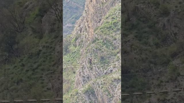 САМАЯ ОПАСНАЯ ТРОПИНКА НА КАНЬОНЕ#сулакскийканьон #оп смотреть онлайн