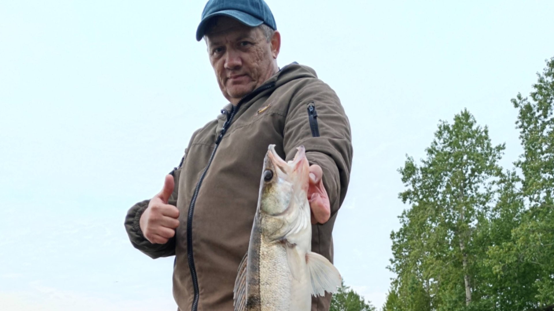 НЕ ГУСТО но и НЕ ПУСТО РЫБАЛКА НА РЕЗИНКУ МАЙ 2025г (4 СЕРИЯ) смотреть онлайн