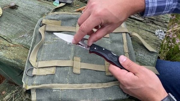 Spyderco Endura Thin Red Line королева реза на весу