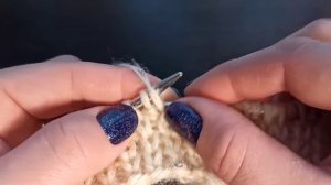 Вяжем красивую ровную резинку со снятыми лицевыми по кругу