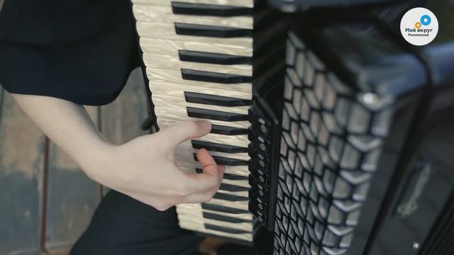 Гляжу в озера синие смотреть онлайн