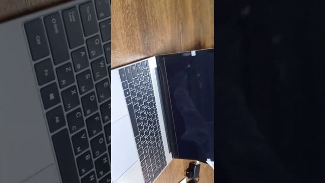 Дешёвый ноутбук Azerty RB-1550 распаковка включение смотреть онлайн