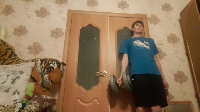 Строгий подъём на бицепс номер 24 смотреть онлайн