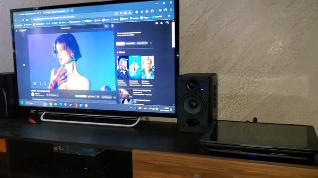 Комп'ютерна акустика 2.0 Edifier R1380DB Black 2.0 42W Bluetooth смотреть онлайн