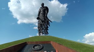 "Жизнь на пенсии".. Посетили Ржевский мемориал СОВЕТСКОМУ СОЛДАТУ.