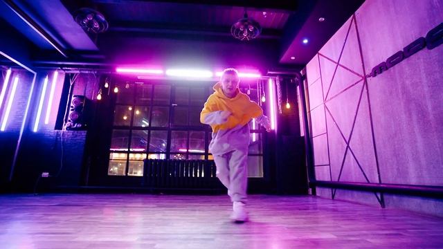 M357 DAILY: House - Стас Алехин смотреть онлайн