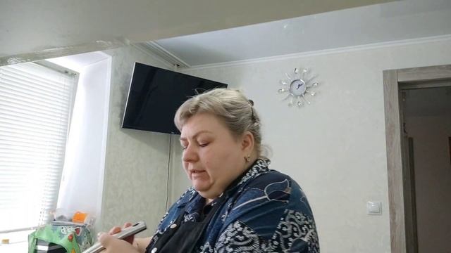 НАПЕКЛА ГОРУ БЛИНОВ НА ДОМАШНЕМ МОЛОКЕ. ВЛОГ НА КУХНЕ