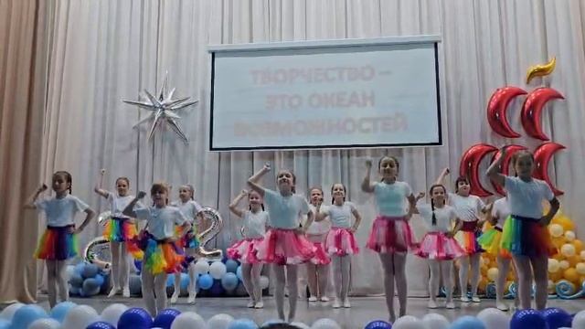 «Мамы любят танцевать» смотреть онлайн